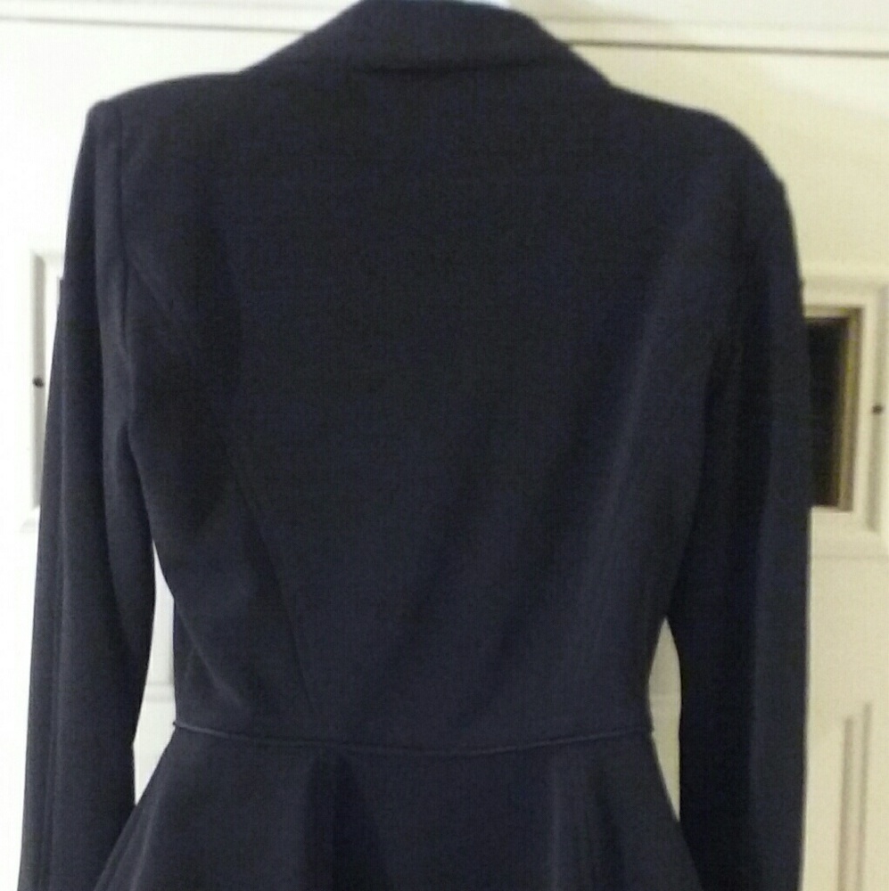 Blazer - Picture 2 of 2